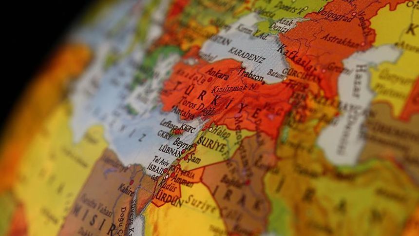 Türkiye'nin etrafı karışık