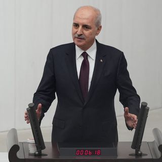Meclis Başkanlığı'na yeniden Numan Kurtulmuş seçildi