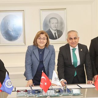 Gaziantep’te 'Az Görme Rehabilitasyon Merkezi' için imzalar atıldı