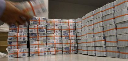 Bankacılık mevduatı 92,5 milyar lira azaldı