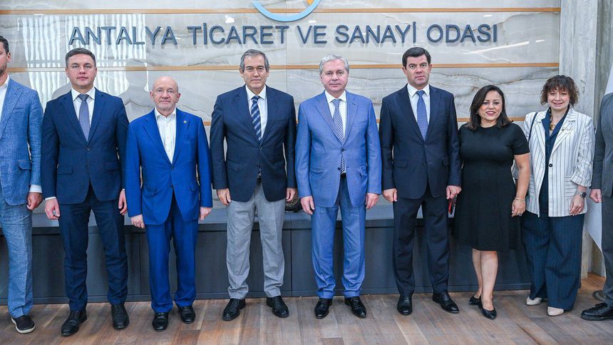 Antalya ile Moskova arasında turizm ve ticaret köprüsü
