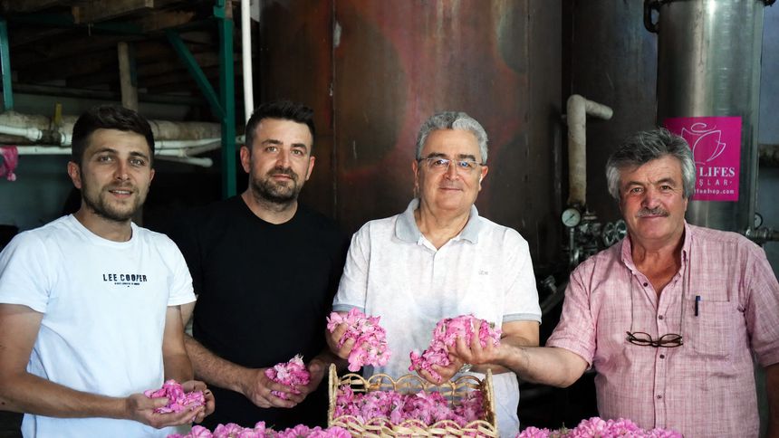'Burdur, Türkiye'nin ikinci büyük yağlık gül üretim merkezi'