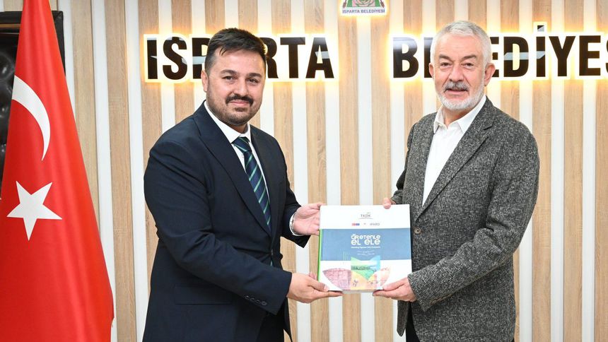 'Isparta’da 2,4 milyar lira hibe desteği verdik'