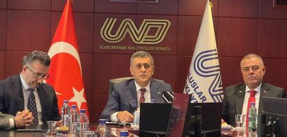 UND: Avrupa Komisyonu tır sürücüleri için yeni hukuki çözümleri gündeme aldı