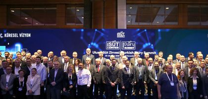 Sanayici de üretici de süt fiyatından şikayetçi