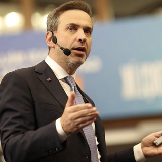 Bakan Bayraktar: Türkiye'de 4 milyon hane, yerli ve milli doğal gazımızı kullanıyor