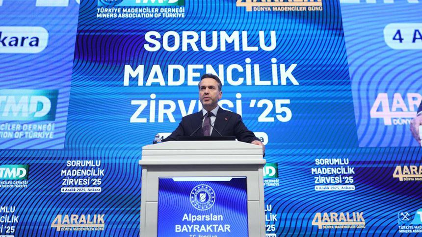 Bakan Bayraktar TMD Zirvesi'nde 'söz' verdi: Nadir toprak elementlerini kamu işletecek