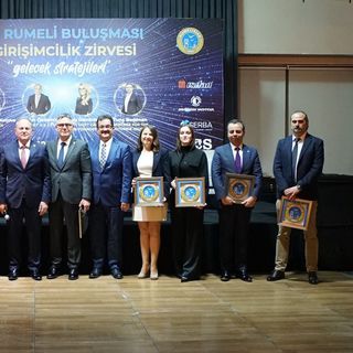 RUMELİSİAD’dan 1. Girişimcilik Zirvesi ‘Gelecek Stratejileri’