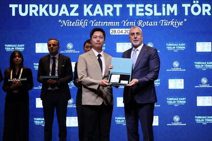 Bakan Işıkhan: Fırsatlar sunduğumuz gibi güven ve istikrar da sunuyoruz