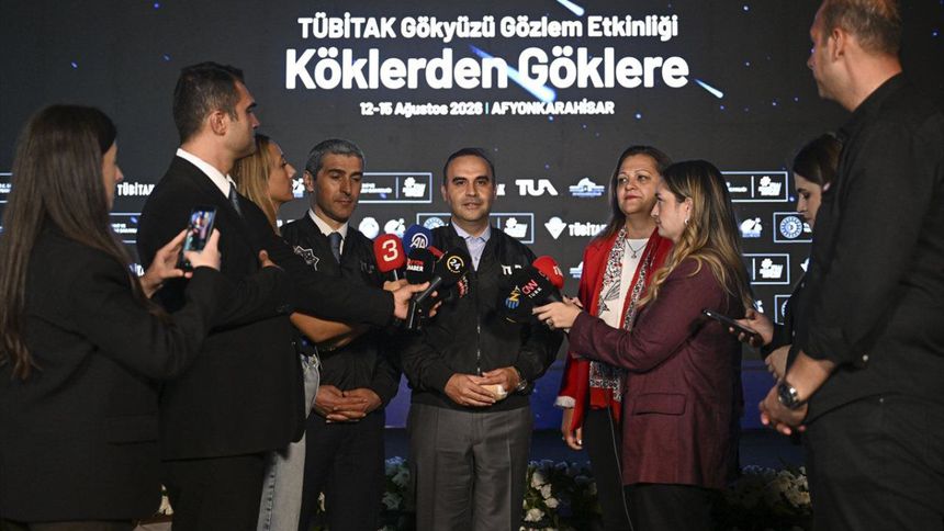 Bakan Kacır: Ay aracımızı 2027'nin ilk aylarında uzaya göndereceğiz