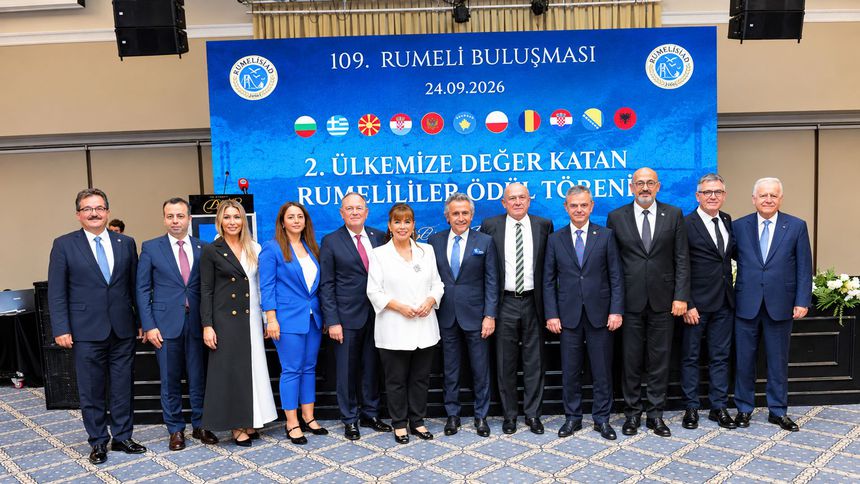 RUMELİSİAD’dan ülkeye değer katanlara ödül