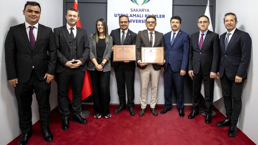 SUBÜ Turizm Fakültesi’ne Akreditasyon belgeleri takdim edildi