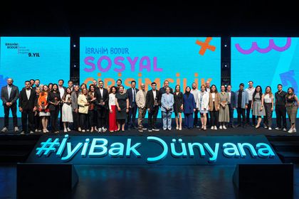 'Dünyanın geleceği için gereken iki can simidi; gençler ve cesaret'