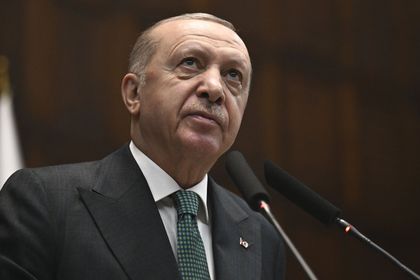 Erdoğan duyurdu: Deprem konutlarına faiz uygulanmayacak