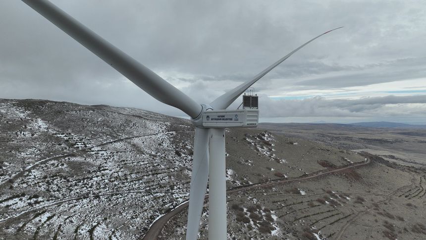 Kayseri Büyükşehir Belediyesi, toplu ulaşımda enerjiyi rüzgârdan karşılıyor