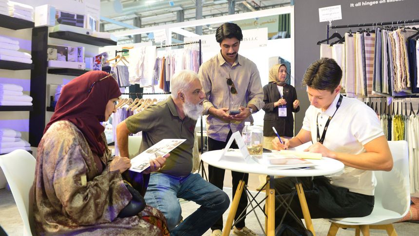 Bursalı tekstilciler, Suudi Arabistan’da yeni iş birliklerinin kapısını araladı