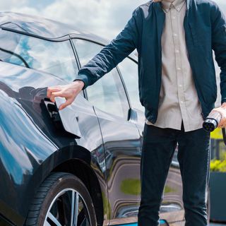 '2030'da Türkiye yollarında 1,5 milyon elektrikli araç göreceğiz'