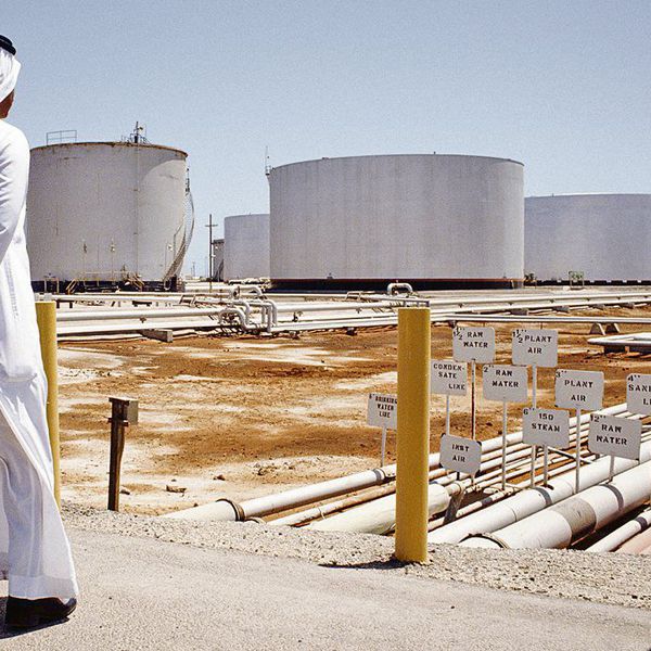Piyasalarda ‘petroyuan’ tartışması