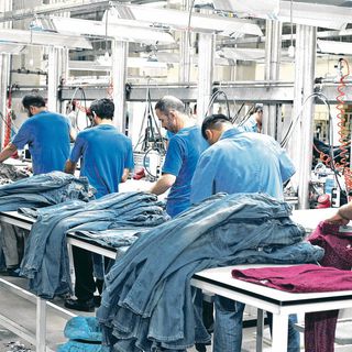 Hazır giyimin 8 milyar dolarlık AB pazarında kayıp riski büyüyor