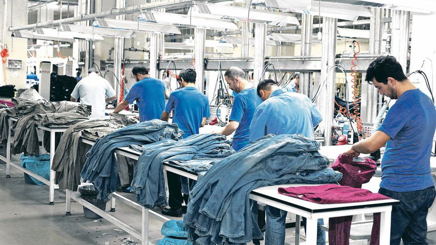 Hazır giyimin 8 milyar dolarlık AB pazarında kayıp riski büyüyor