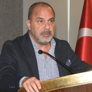'Alsancak Limanı eriyor, İzmirli yatırımcı seyrediyor'