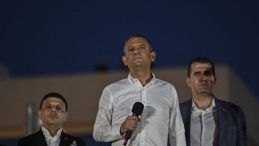 Özgür Özel hakkında 2 soruşturma başlatıldı