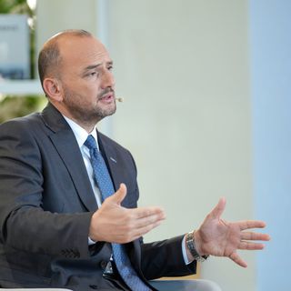 Özdemir'den faiz tahmini: Temmuzda çok ciddi bir düşüş bekliyoruz
