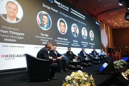 Dünya çelik sektörü İzmir’de bir araya geldi