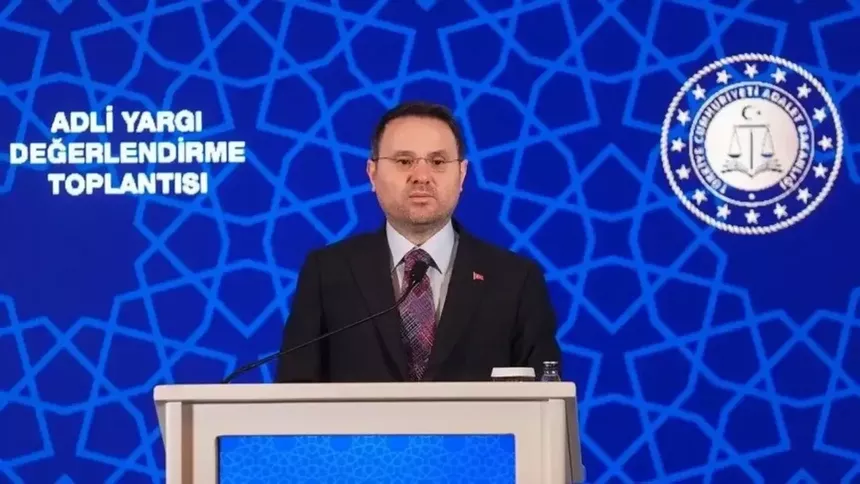 Gürlek: FETÖ ile mücadele aynı kararlılıkta sürecek