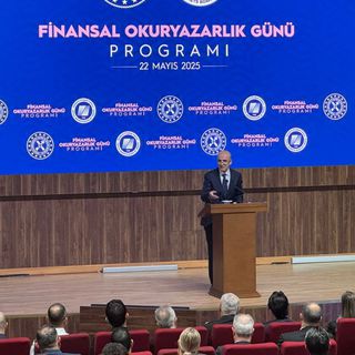 Bakan Şimşek: Önümüzdeki birkaç yıl sonra cari fazlayı konuşabiliriz
