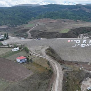 Çamur Barajı su tutmaya başladı