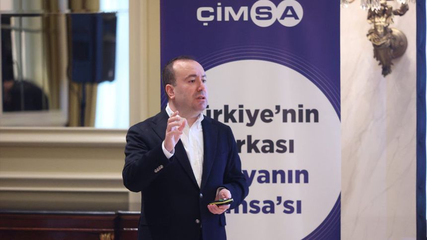 'Çimsa'nın cirosunu 2,5 milyar dolara ulaştırmak istiyoruz'