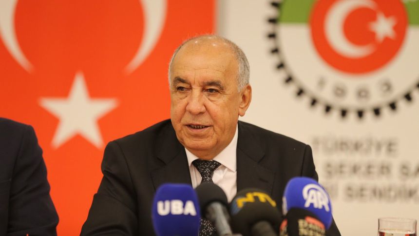 Şeker İş Başkanı Gök: Asgari ücret sürdürülebilir yaşam ücreti olarak yeniden değerlendirilmeli Şeker İş Başkanı Gök: Asgari ücret sürdürülebilir yaşam ücreti olarak yeniden değerlendirilmeli