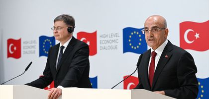 Şimşek: SEPA'ya katılım için niyet mektubunu Avrupa Ödemeler Konseyi'ne ilettik