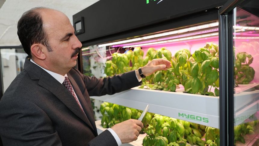 Konya Büyükşehir yeni tarım modelleri için çalışıyor