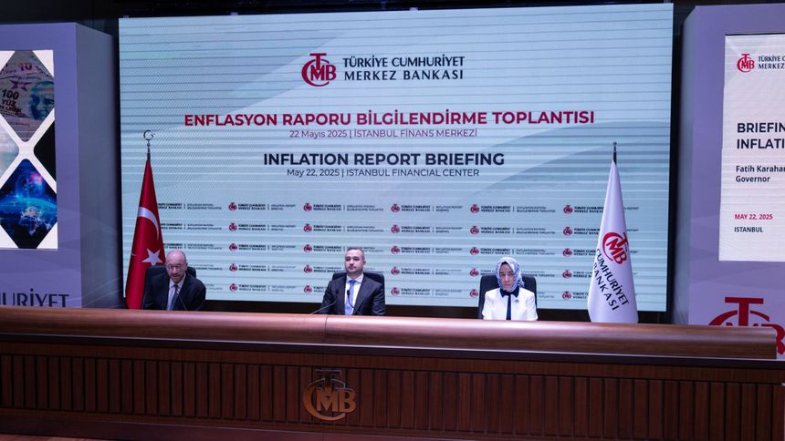 TCMB: “Yüzde 24’ü değiştirmedik ama siz yüzde 29 anlayın!”