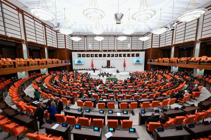 Maden teklifinin 7 maddesi daha kabul edildi: Zeytinlik alanlarla ilgili değişiklik