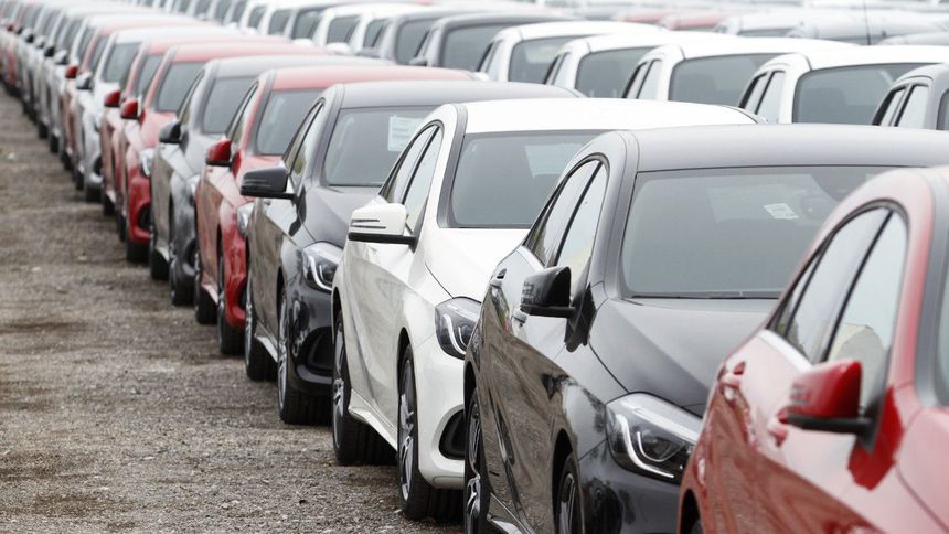 Sıfır kilometre araç satışları yüzde 7,4 arttı