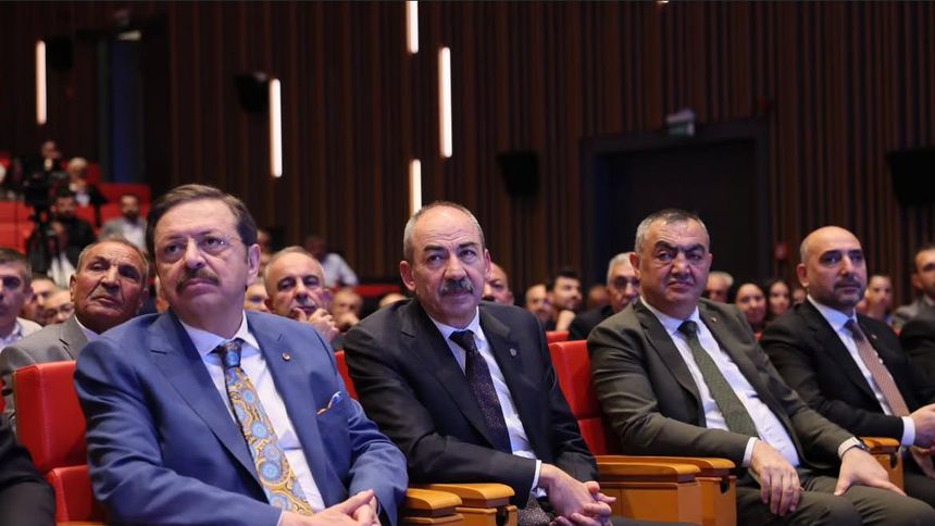 Hisarcıklıoğlu: Yeni bir 'Nefes Kredisi' paketi yakında kullanıma sunulacak