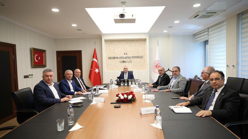 Kamu işçisine 3. zam teklifi belli oldu