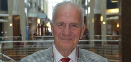 Behiç Ak ve Kenan Mortan’dan ‘Ekonomi Karikatürleri ve Yorumları’ sergisi