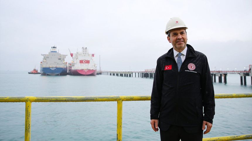 Bakan Bayraktar: Yeni bir FSRU planlaması ve çalışması içerisindeyiz