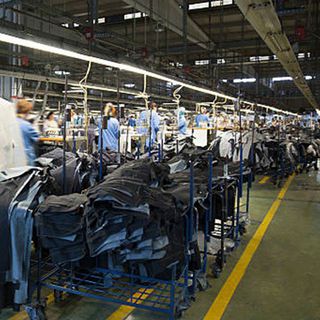 Tekstil ve giyimde 5 bin şirket kapandı