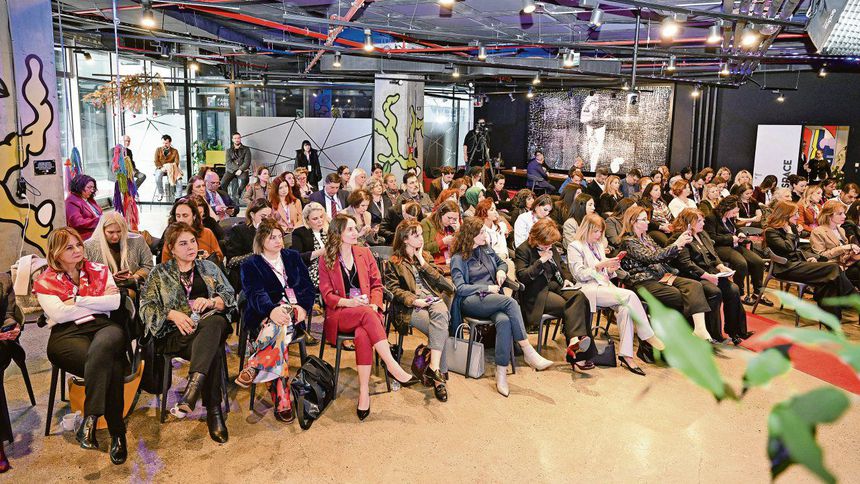 Kadın liderlerden ortak çağrı: Değişimi beklemeyin, tasarlayın