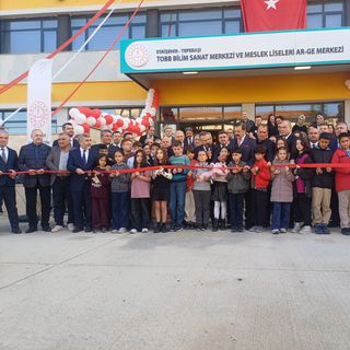 Hisarcıklıoğlu, Eskişehir’de eğitim ve AR-GE Merkezi’nin açılışını yaptı Hisarcıklıoğlu, Eskişehir’de eğitim ve AR-GE Merkezi’nin açılışını yaptı