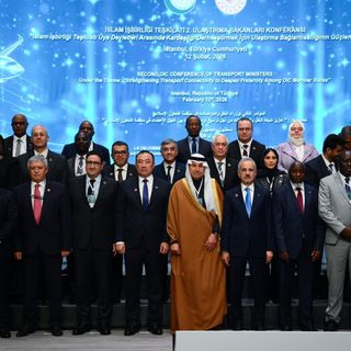 Uraloğlu: Ulaştırma koridorlarını çeşitlendirmeyi hedefliyoruz