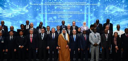 Uraloğlu: Ulaştırma koridorlarını çeşitlendirmeyi hedefliyoruz