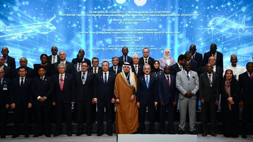 Uraloğlu: Ulaştırma koridorlarını çeşitlendirmeyi hedefliyoruz