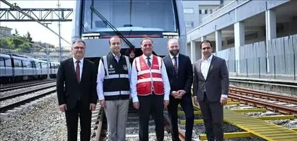 Bozankaya, İBB'ye ilk metro setini teslim etti
