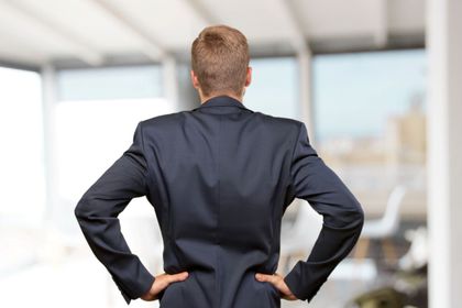 Gücü kibirden tevazu ile arındır